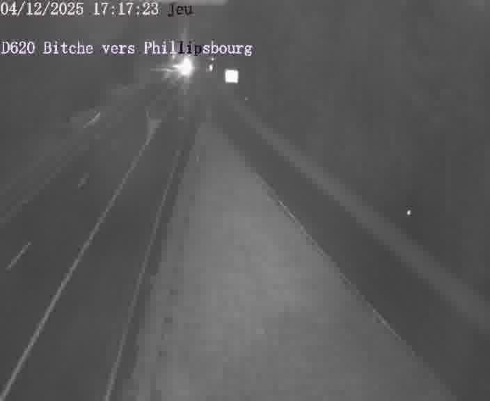 <h2>Webcam sur la D620, sur le contournement de Bitche. Vue orientée vers Philippsbourg</h2>