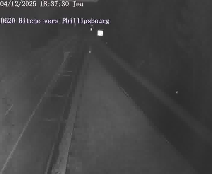 <h2>Webcam sur la D620, sur le contournement de Bitche. Vue orientée vers Philippsbourg</h2>