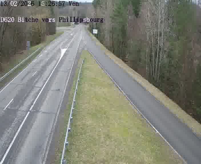 <h2>Webcam sur la D620, sur le contournement de Bitche. Vue orientée vers Philippsbourg</h2>