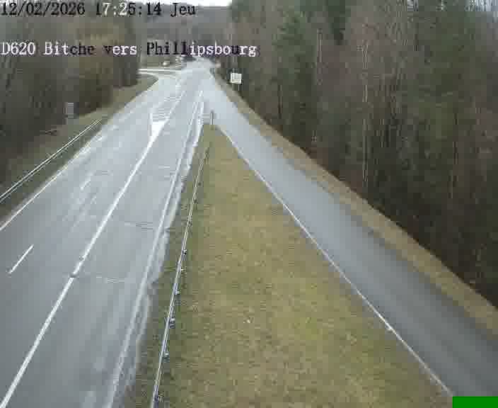 <h2>Webcam sur la D620, sur le contournement de Bitche. Vue orientée vers Philippsbourg</h2>