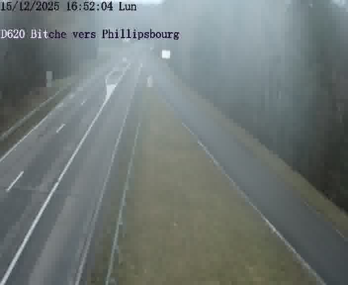 <h2>Webcam sur la D620, sur le contournement de Bitche. Vue orientée vers Philippsbourg</h2>