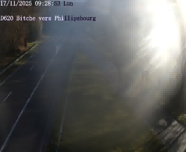 <h2>Webcam sur la D620, sur le contournement de Bitche. Vue orientée vers Philippsbourg</h2>