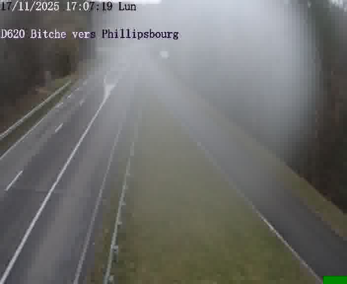 <h2>Webcam sur la D620, sur le contournement de Bitche. Vue orientée vers Philippsbourg</h2>