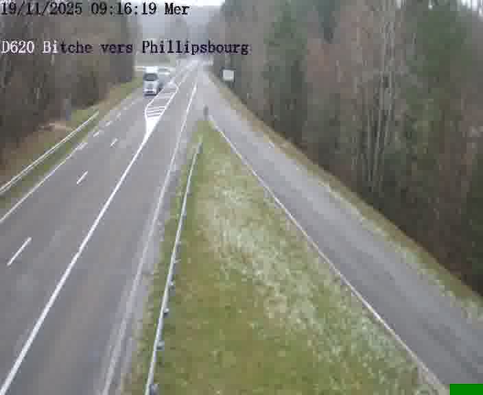 <h2>Webcam sur la D620, sur le contournement de Bitche. Vue orientée vers Philippsbourg</h2>