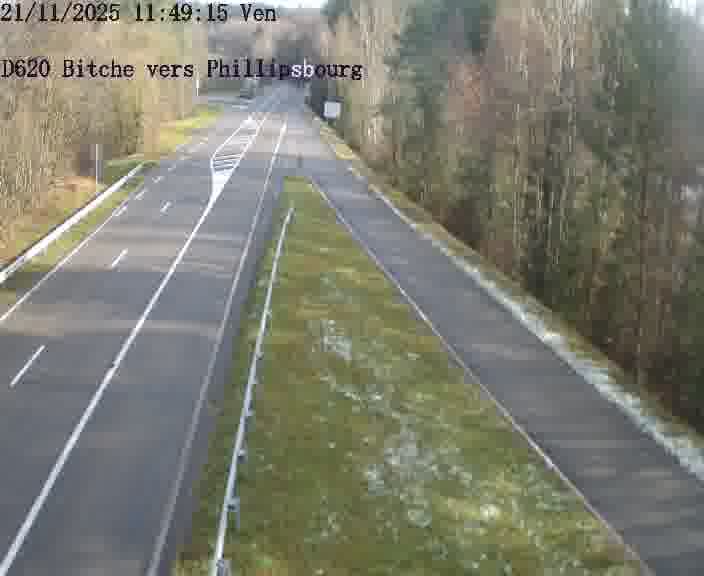<h2>Webcam sur la D620, sur le contournement de Bitche. Vue orientée vers Philippsbourg</h2>