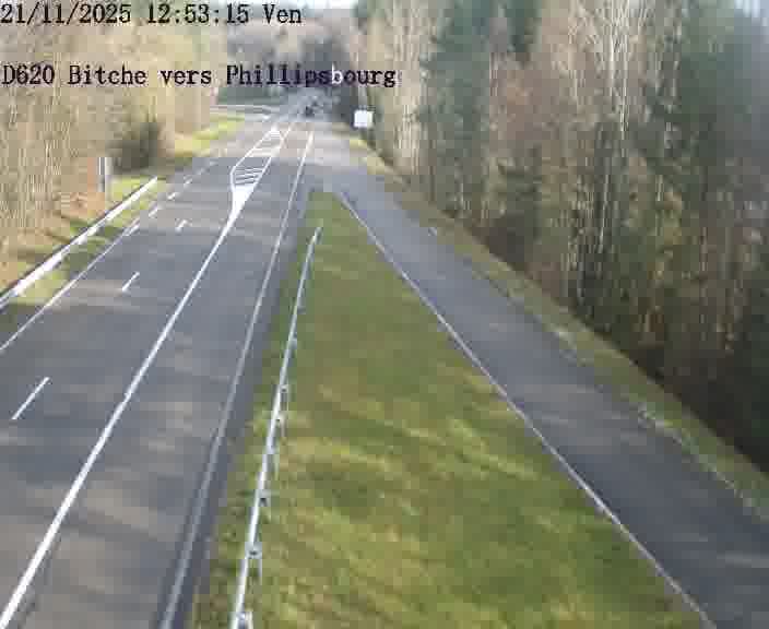<h2>Webcam sur la D620, sur le contournement de Bitche. Vue orientée vers Philippsbourg</h2>
