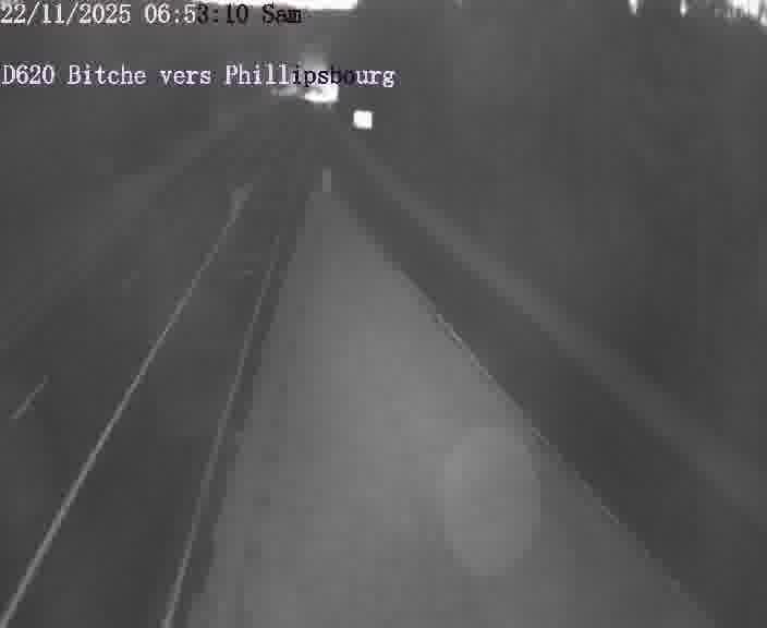 <h2>Webcam sur la D620, sur le contournement de Bitche. Vue orientée vers Philippsbourg</h2>
