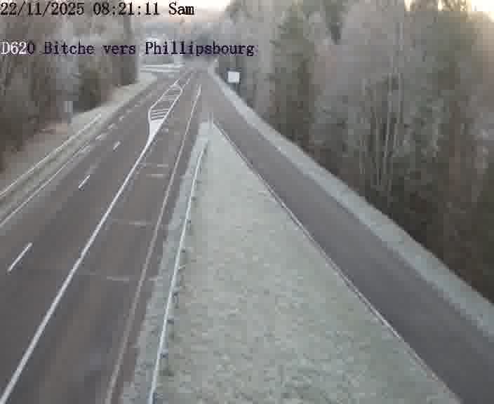 <h2>Webcam sur la D620, sur le contournement de Bitche. Vue orientée vers Philippsbourg</h2>