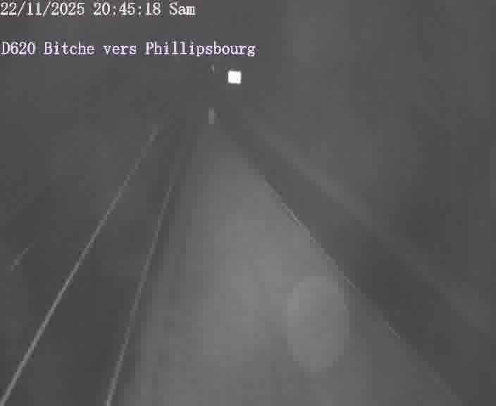 <h2>Webcam sur la D620, sur le contournement de Bitche. Vue orientée vers Philippsbourg</h2>