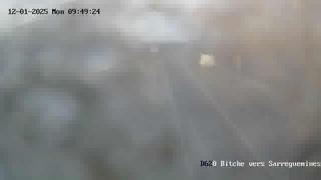 <h2>Webcam sur la D620, sur le contournement de Bitche. Vue orientée vers Sarreguemines</h2>