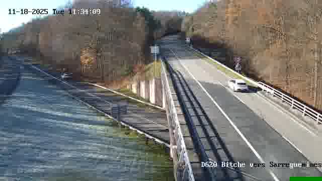 <h2>Webcam sur la D620, sur le contournement de Bitche. Vue orientée vers Sarreguemines</h2>
