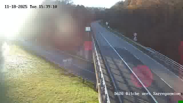 <h2>Webcam sur la D620, sur le contournement de Bitche. Vue orientée vers Sarreguemines</h2>
