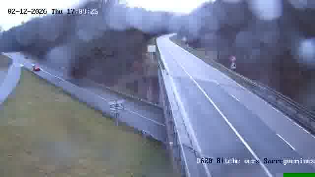 Webcam sur la D620, sur le contournement de Bitche. Vue orientée vers Sarreguemines