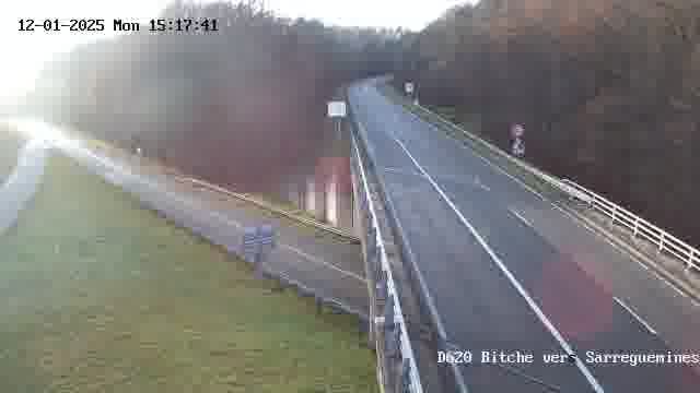 <h2>Webcam sur la D620, sur le contournement de Bitche. Vue orientée vers Sarreguemines</h2>