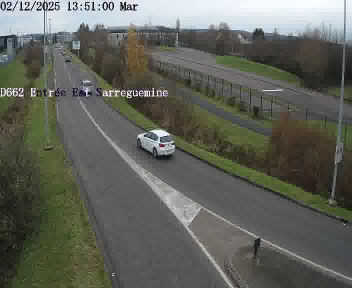 <h2>Point de vue trafic déployé sur D662 (France) à Sarreguemines, regardant vers Sarreguemines, aidant conducteurs et services à anticiper les flux.</h2>