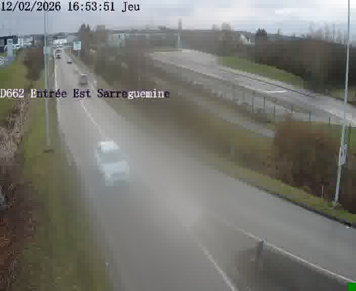 <h2>Point de vue trafic déployé sur D662 (France) à Sarreguemines, regardant vers Sarreguemines, aidant conducteurs et services à anticiper les flux.</h2>