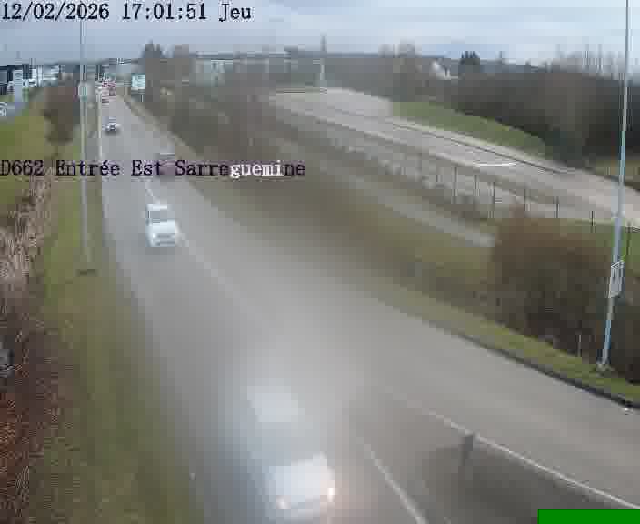 <h2>Point de vue trafic déployé sur D662 (France) à Sarreguemines, regardant vers Sarreguemines, aidant conducteurs et services à anticiper les flux.</h2>
