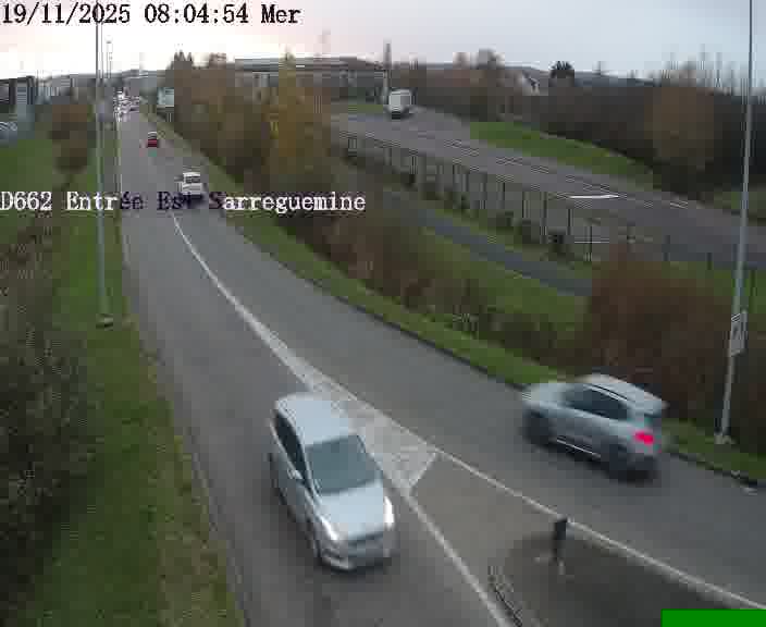 <h2>Point de vue trafic déployé sur D662 (France) à Sarreguemines, regardant vers Sarreguemines, aidant conducteurs et services à anticiper les flux.</h2>