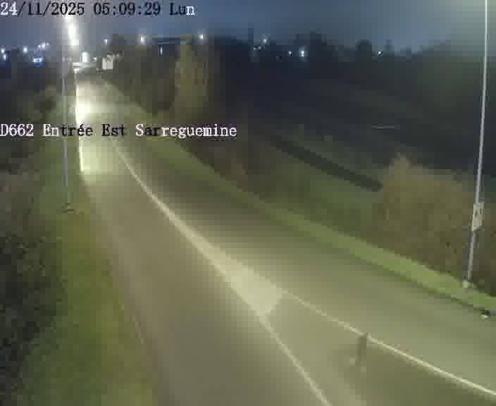 <h2>Point de vue trafic déployé sur D662 (France) à Sarreguemines, regardant vers Sarreguemines, aidant conducteurs et services à anticiper les flux.</h2>
