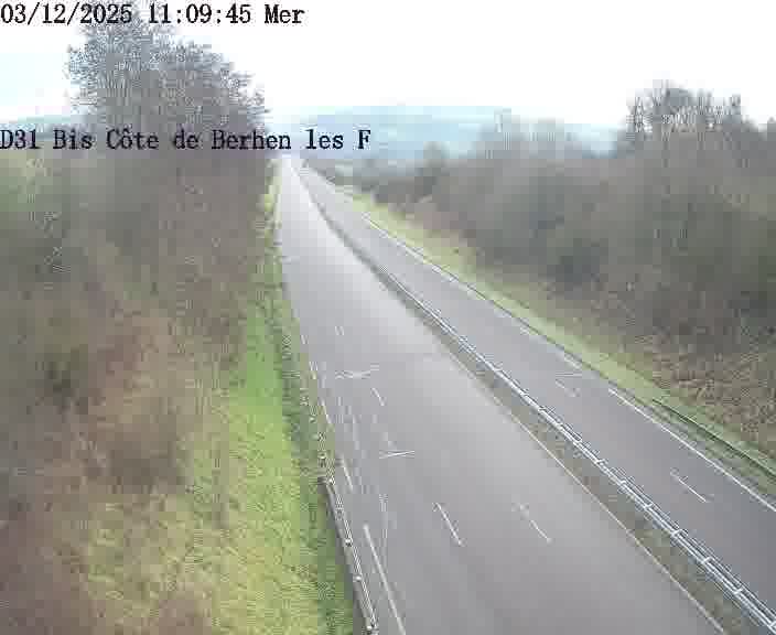 <h2>Webcam de surveillance sur D31bis (France) à Behren-lès-Forbach, cadrée vers Sarreguemines, proposant une information routière utile aux déplacements quotidiens.</h2>