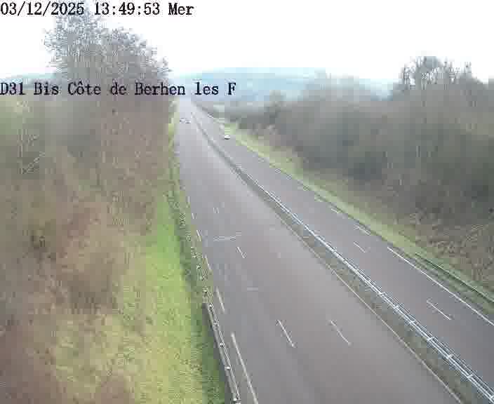 <h2>Webcam de surveillance sur D31bis (France) à Behren-lès-Forbach, cadrée vers Sarreguemines, proposant une information routière utile aux déplacements quotidiens.</h2>