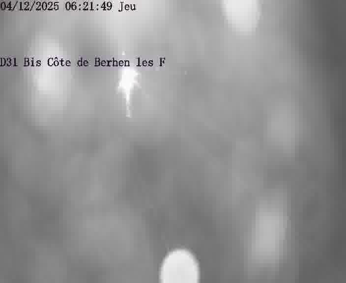 <h2>Webcam de surveillance sur D31bis (France) à Behren-lès-Forbach, cadrée vers Sarreguemines, proposant une information routière utile aux déplacements quotidiens.</h2>