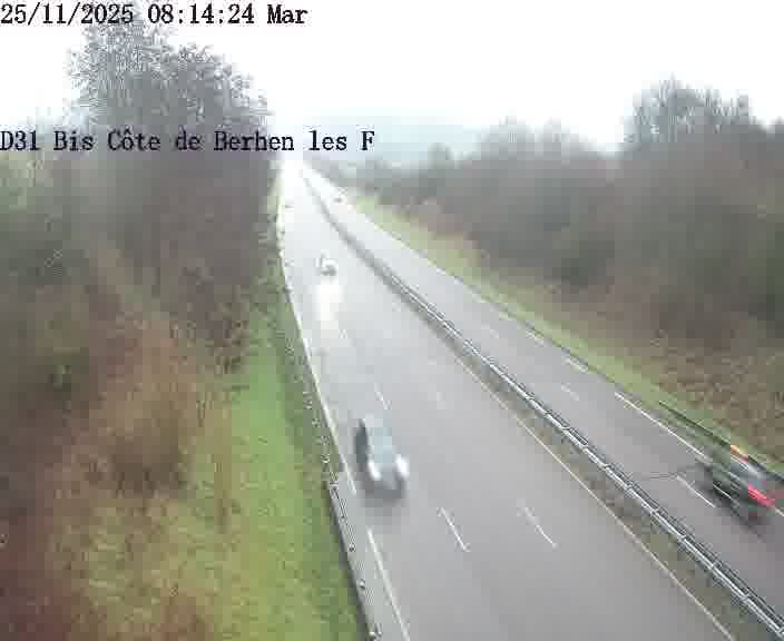 <h2>Webcam de surveillance sur D31bis (France) à Behren-lès-Forbach, cadrée vers Sarreguemines, proposant une information routière utile aux déplacements quotidiens.</h2>