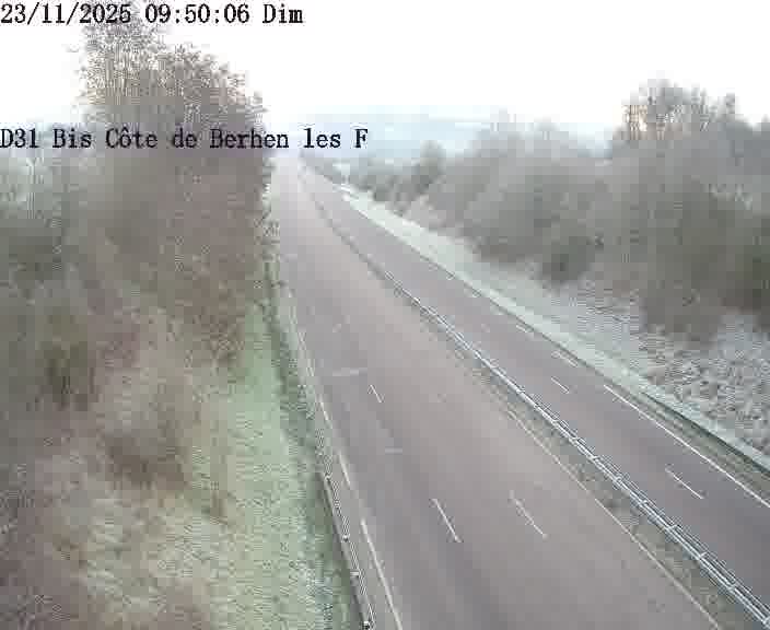 <h2>Webcam de surveillance sur D31bis (France) à Behren-lès-Forbach, cadrée vers Sarreguemines, proposant une information routière utile aux déplacements quotidiens.</h2>
