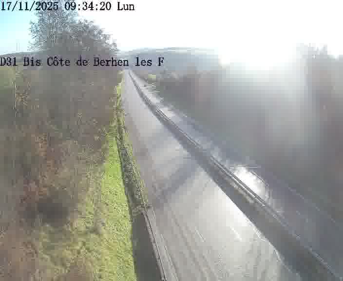 <h2>Webcam de surveillance sur D31bis (France) à Behren-lès-Forbach, cadrée vers Sarreguemines, proposant une information routière utile aux déplacements quotidiens.</h2>