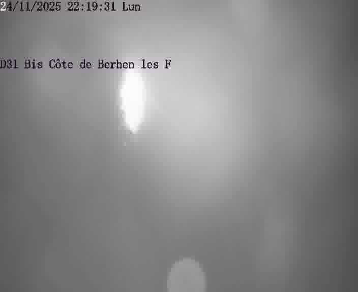 <h2>Webcam de surveillance sur D31bis (France) à Behren-lès-Forbach, cadrée vers Sarreguemines, proposant une information routière utile aux déplacements quotidiens.</h2>