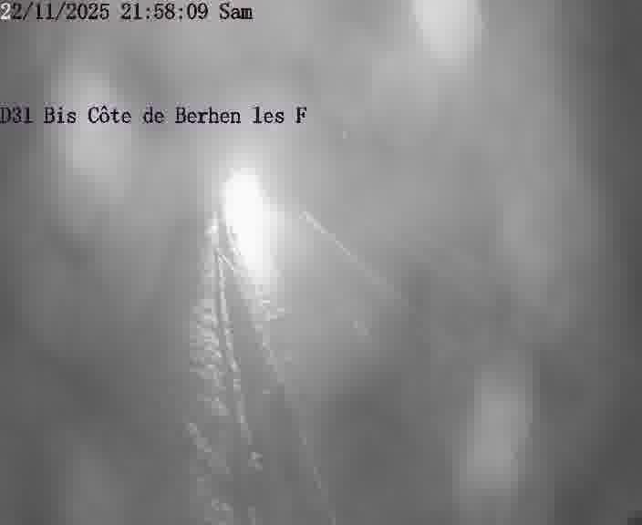 <h2>Webcam de surveillance sur D31bis (France) à Behren-lès-Forbach, cadrée vers Sarreguemines, proposant une information routière utile aux déplacements quotidiens.</h2>