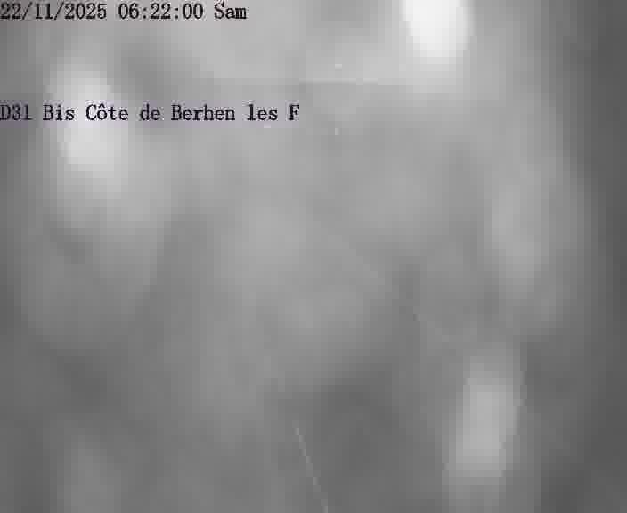 <h2>Webcam de surveillance sur D31bis (France) à Behren-lès-Forbach, cadrée vers Sarreguemines, proposant une information routière utile aux déplacements quotidiens.</h2>