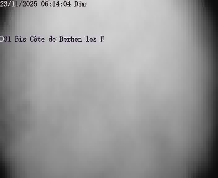 <h2>Webcam de surveillance sur D31bis (France) à Behren-lès-Forbach, cadrée vers Sarreguemines, proposant une information routière utile aux déplacements quotidiens.</h2>