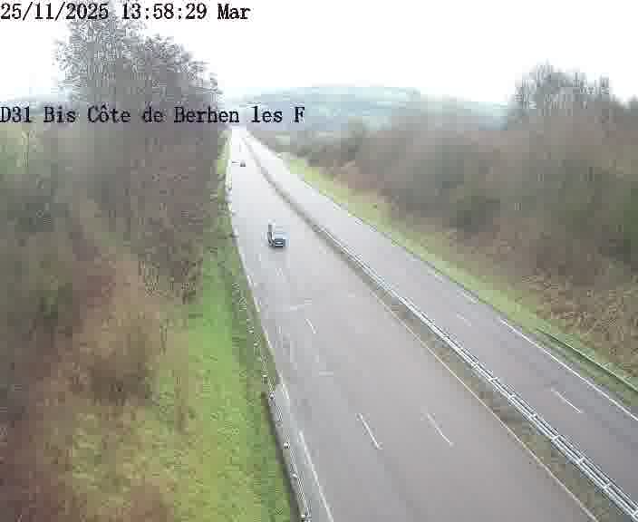 <h2>Webcam de surveillance sur D31bis (France) à Behren-lès-Forbach, cadrée vers Sarreguemines, proposant une information routière utile aux déplacements quotidiens.</h2>