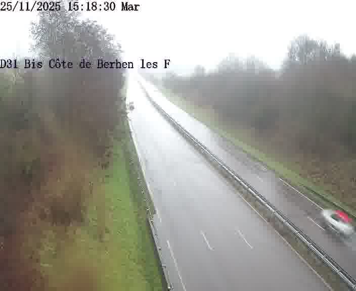 <h2>Webcam de surveillance sur D31bis (France) à Behren-lès-Forbach, cadrée vers Sarreguemines, proposant une information routière utile aux déplacements quotidiens.</h2>