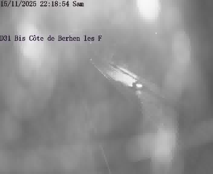 <h2>Webcam de surveillance sur D31bis (France) à Behren-lès-Forbach, cadrée vers Sarreguemines, proposant une information routière utile aux déplacements quotidiens.</h2>