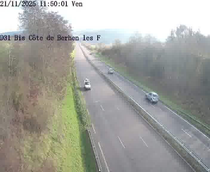 <h2>Webcam de surveillance sur D31bis (France) à Behren-lès-Forbach, cadrée vers Sarreguemines, proposant une information routière utile aux déplacements quotidiens.</h2>