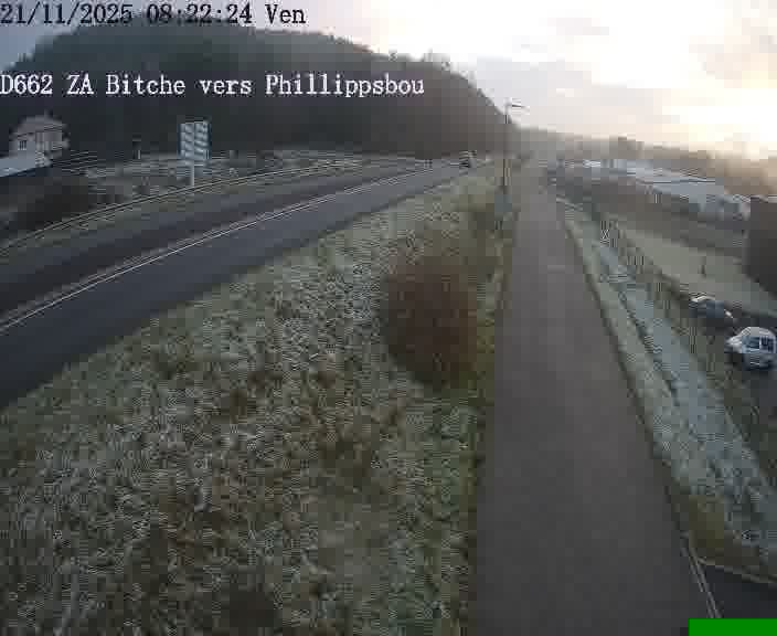 <h2>Caméra de trafic sur D662 (France) à Bitche, orientée vers Phillippsbourg, permettant d’évaluer fluidité, incidents et densité automobile.</h2>