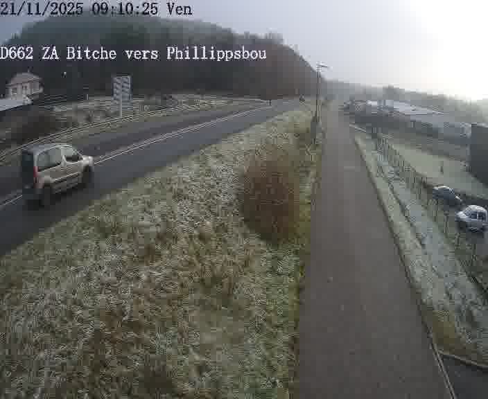 <h2>Caméra de trafic sur D662 (France) à Bitche, orientée vers Phillippsbourg, permettant d’évaluer fluidité, incidents et densité automobile.</h2>