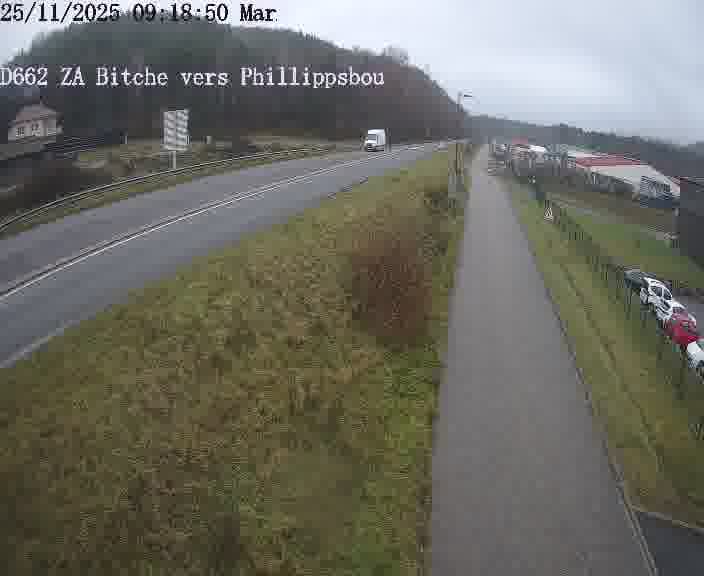 <h2>Caméra de trafic sur D662 (France) à Bitche, orientée vers Phillippsbourg, permettant d’évaluer fluidité, incidents et densité automobile.</h2>