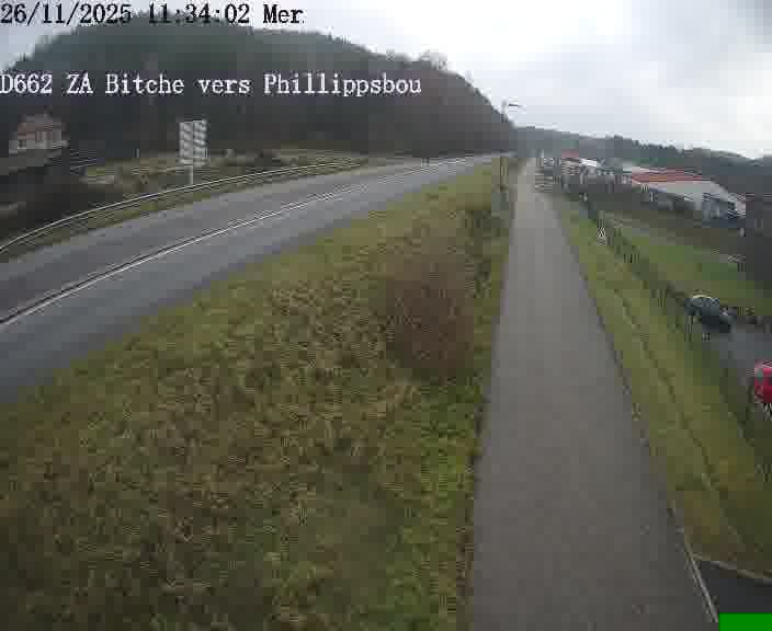 <h2>Caméra de trafic sur D662 (France) à Bitche, orientée vers Phillippsbourg, permettant d’évaluer fluidité, incidents et densité automobile.</h2>