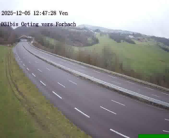 <h2>Caméra routière située sur D31bis (France) à Oeting, orientée vers Forbach, surveillant en continu la circulation locale et régionale.</h2>