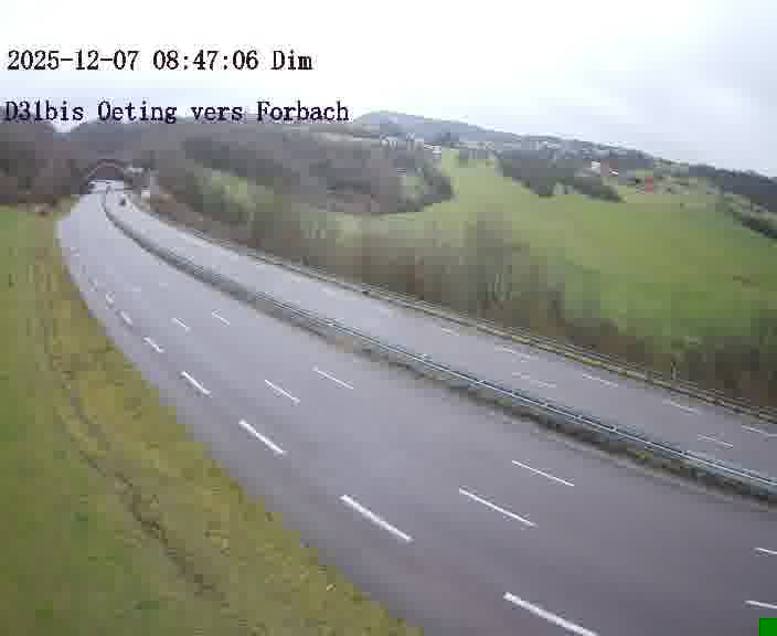 <h2>Caméra routière située sur D31bis (France) à Oeting, orientée vers Forbach, surveillant en continu la circulation locale et régionale.</h2>