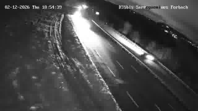 <h2>Caméra routière située sur D31bis (France) à Oeting, orientée vers Forbach, surveillant en continu la circulation locale et régionale.</h2>
