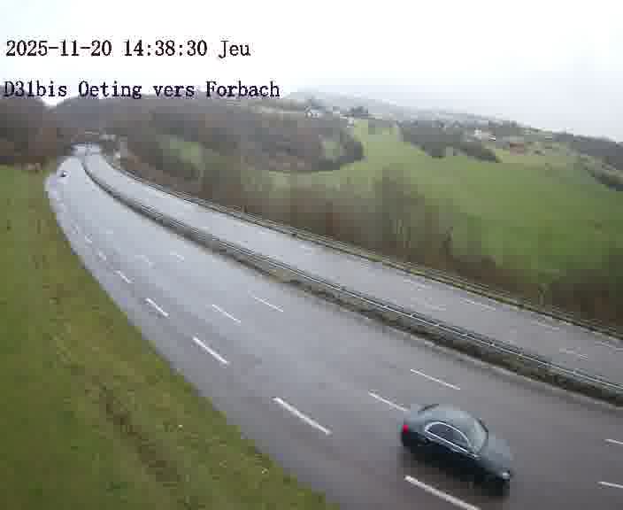 <h2>Caméra routière située sur D31bis (France) à Oeting, orientée vers Forbach, surveillant en continu la circulation locale et régionale.</h2>