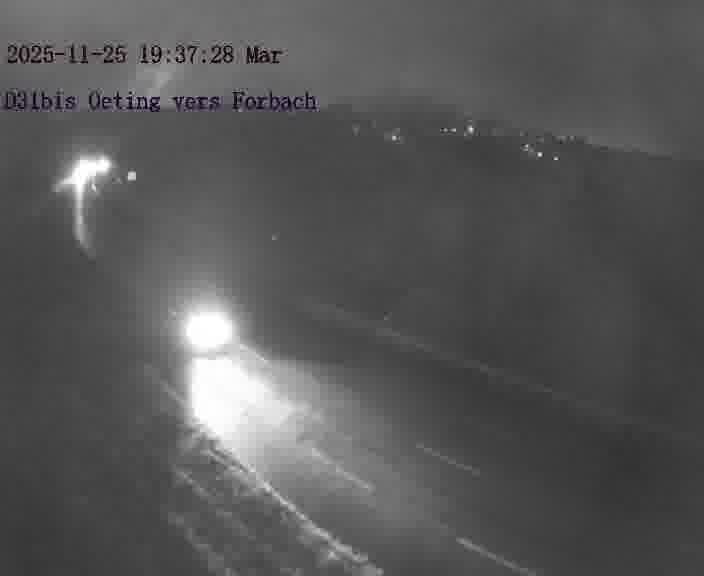 <h2>Caméra routière située sur D31bis (France) à Oeting, orientée vers Forbach, surveillant en continu la circulation locale et régionale.</h2>