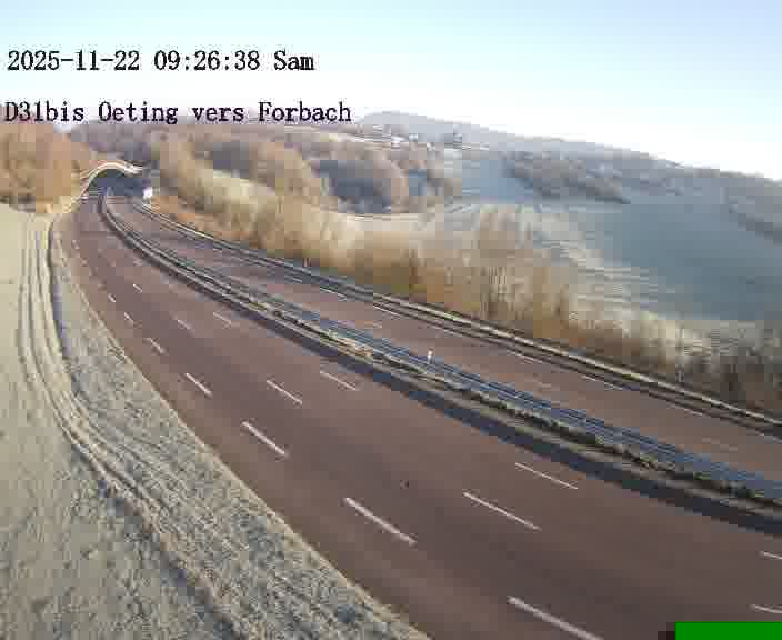 <h2>Caméra routière située sur D31bis (France) à Oeting, orientée vers Forbach, surveillant en continu la circulation locale et régionale.</h2>