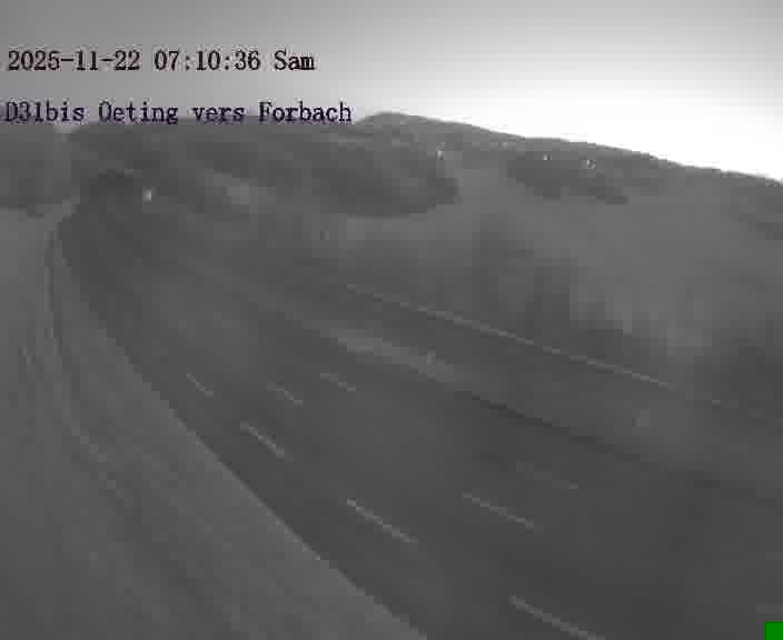 <h2>Caméra routière située sur D31bis (France) à Oeting, orientée vers Forbach, surveillant en continu la circulation locale et régionale.</h2>