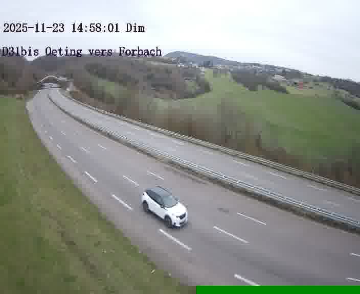 <h2>Caméra routière située sur D31bis (France) à Oeting, orientée vers Forbach, surveillant en continu la circulation locale et régionale.</h2>