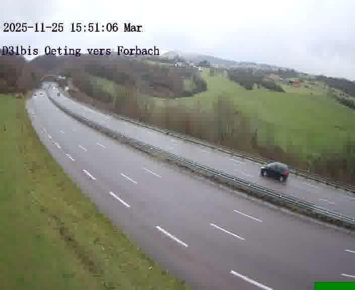 <h2>Caméra routière située sur D31bis (France) à Oeting, orientée vers Forbach, surveillant en continu la circulation locale et régionale.</h2>